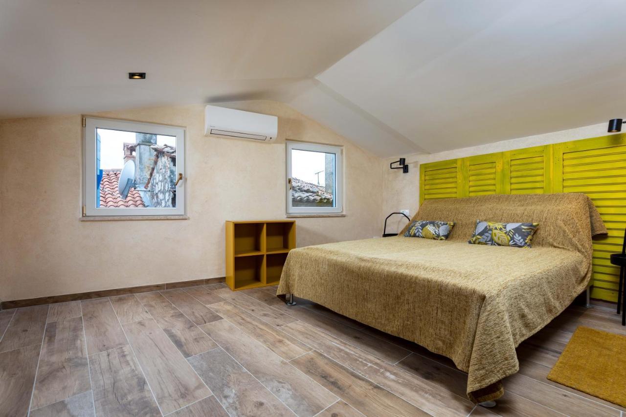 Casa Wau Apartment โรวีน ภายนอก รูปภาพ